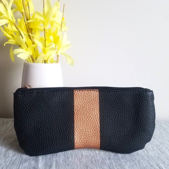 Pouch with Stripe and Tassel - Picture 1 of 4